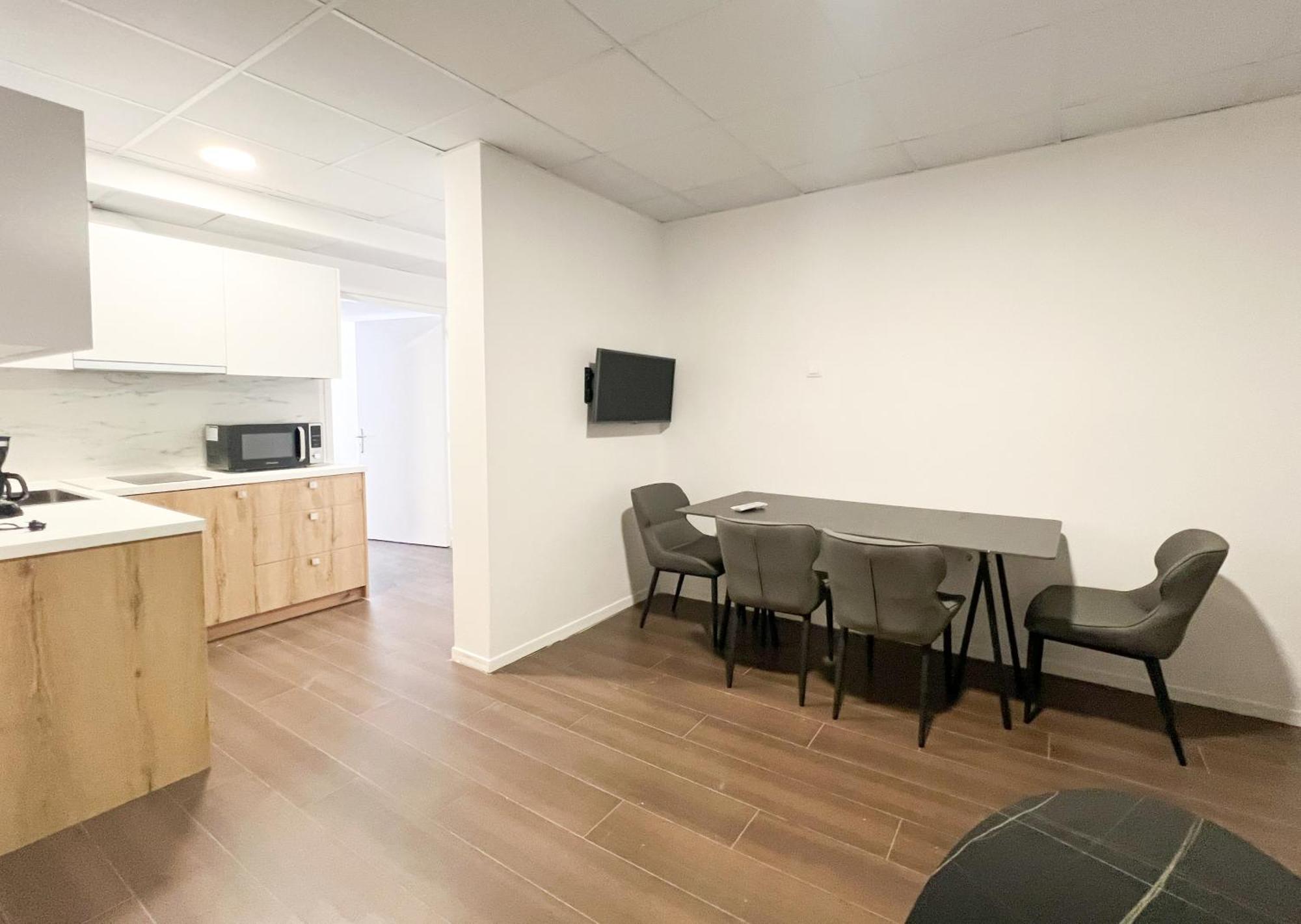 Anhome K11 Serviced Apartments Plus Athen Eksteriør billede